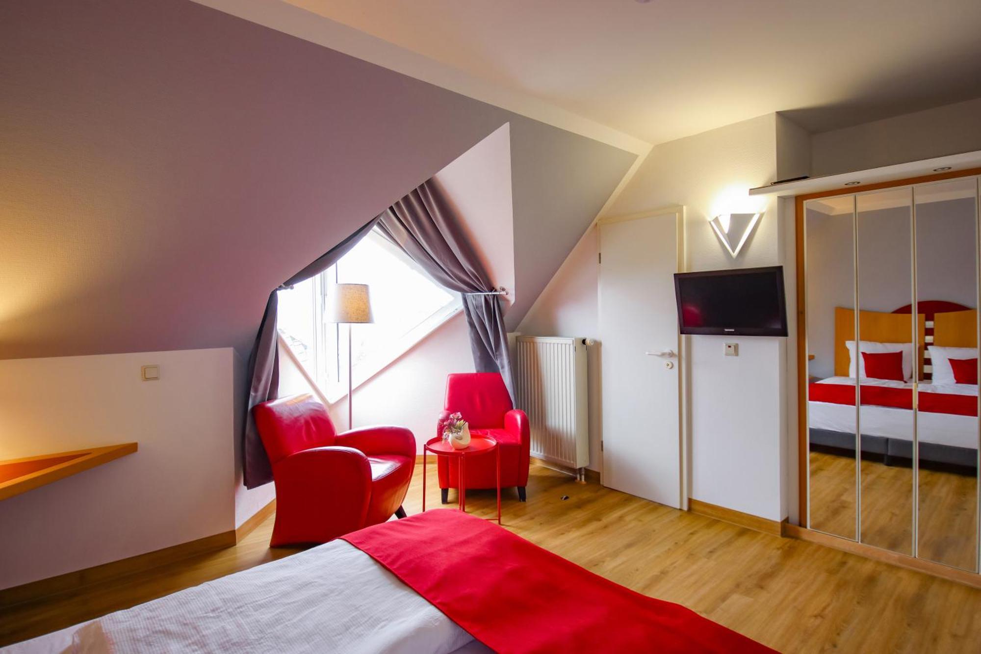 Inselhotel Kleiner Bodden Buschvitz Esterno foto