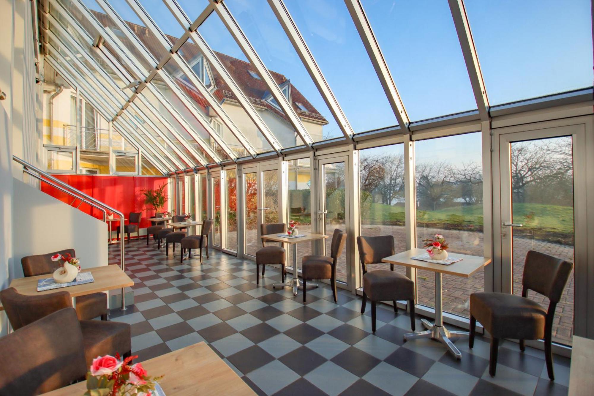 Inselhotel Kleiner Bodden Buschvitz Esterno foto
