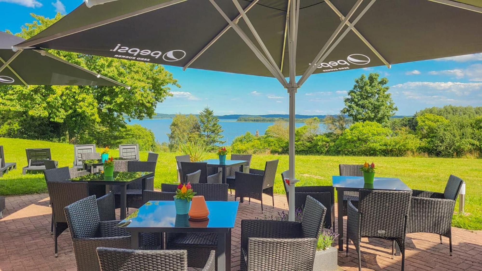 Inselhotel Kleiner Bodden Buschvitz Esterno foto