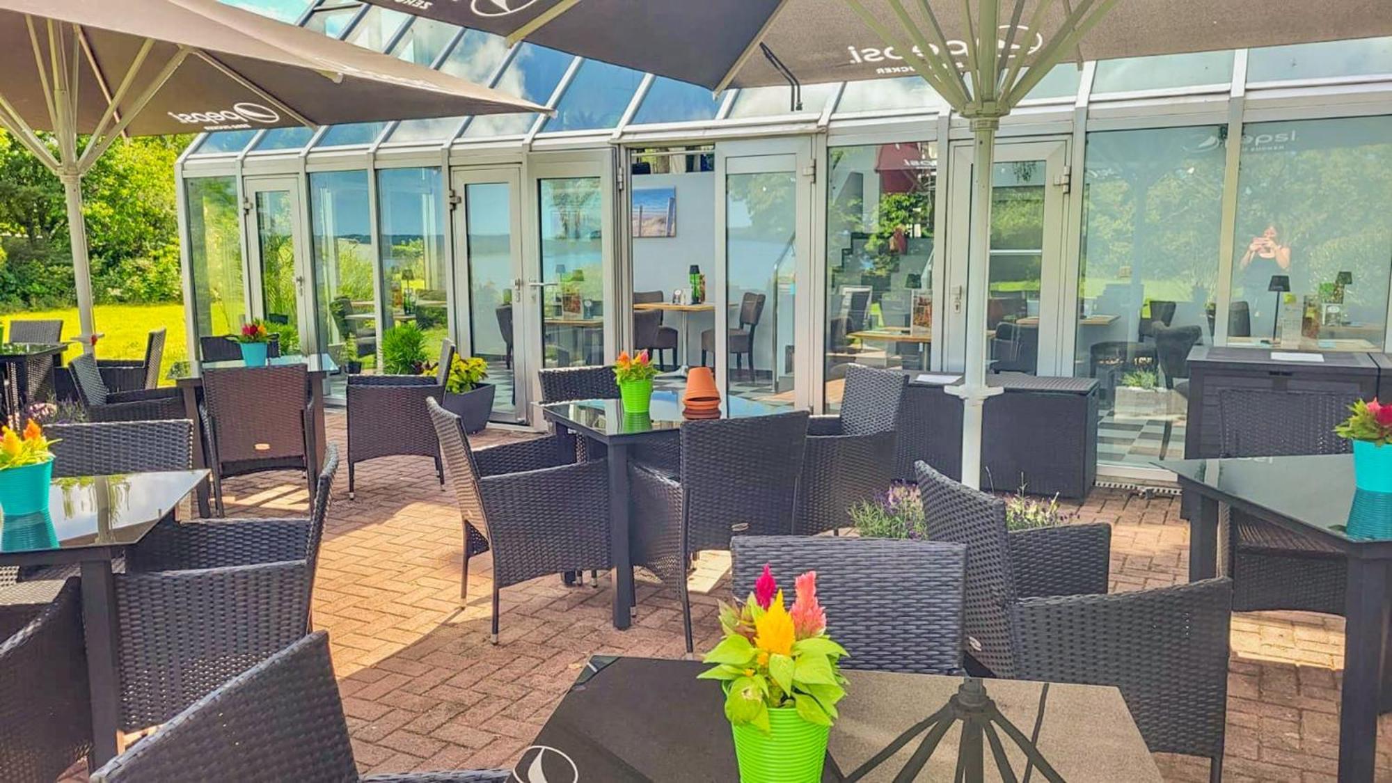 Inselhotel Kleiner Bodden Buschvitz Esterno foto
